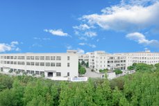 攜手同心、行而不輟，奔赴美好的